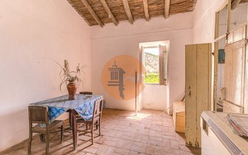 Property slide 16