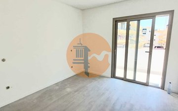 Property slide 31