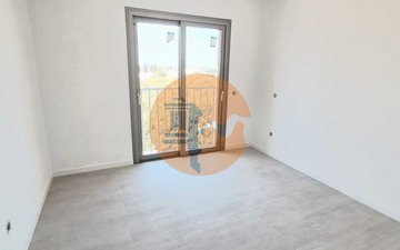 Property slide 21