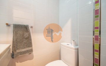 Property slide 17