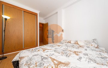 Property slide 21