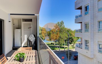 Property slide 25