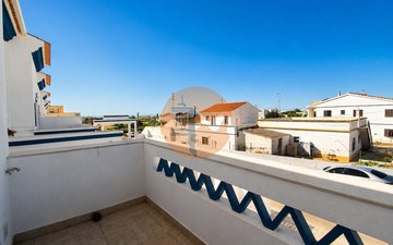 Property slide 24