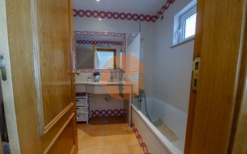 Property slide 42