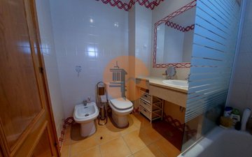 Property slide 44