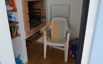 Property slide 48