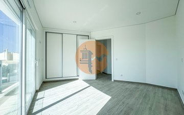 Property slide 19