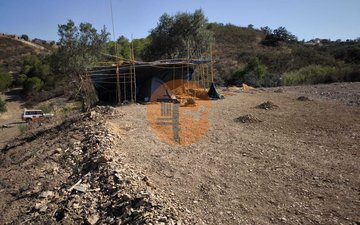 Property slide 20