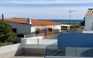Property slide 32