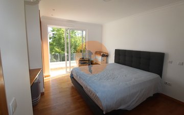 Property slide 21