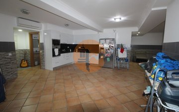 Property slide 47