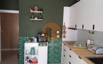 Property slide 14