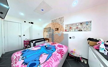 Property slide 20