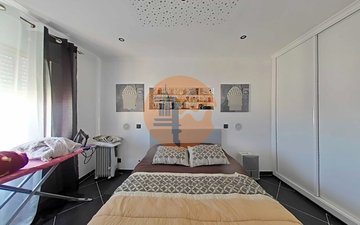 Property slide 23