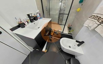 Property slide 36