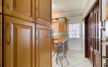 Property slide 22