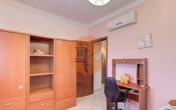 Property slide 46