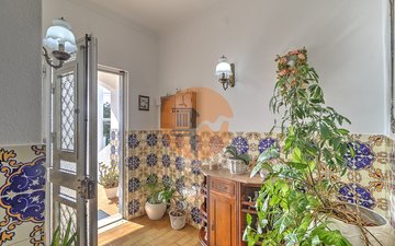 Property slide 8