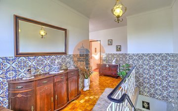Property slide 22