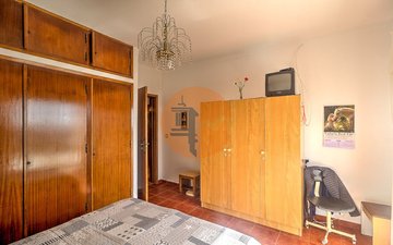 Property slide 27