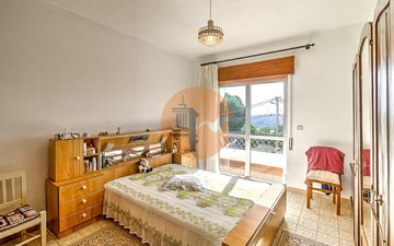 Property slide 28