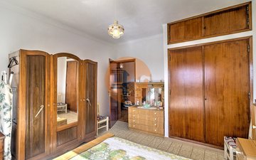 Property slide 30