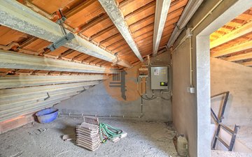 Property slide 37