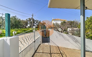 Property slide 44