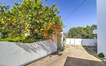 Property slide 48