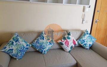 Property slide 10