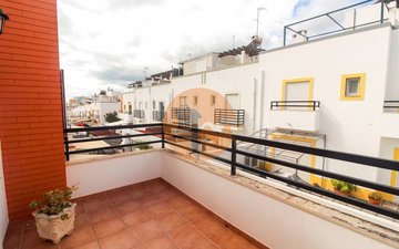 Property slide 25