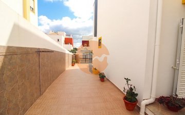 Property slide 43