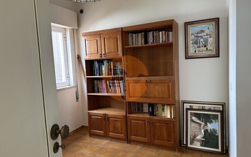 Property slide 20