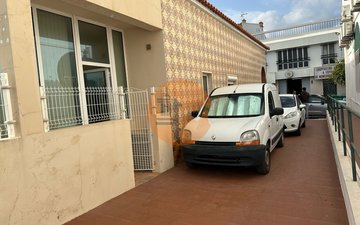 Property slide 25
