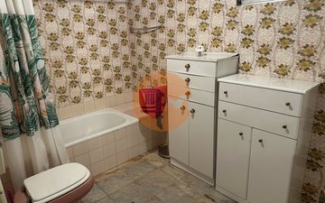 Property slide 24