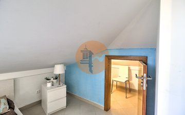 Property slide 23
