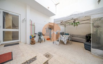 Property slide 6