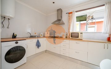 Property slide 22