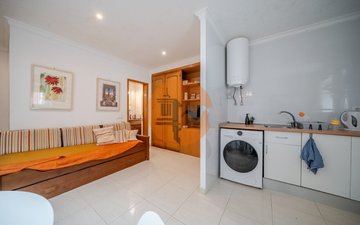 Property slide 20