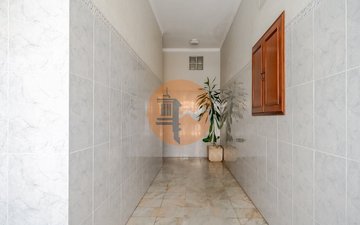 Property slide 28