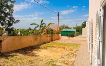 Property slide 19