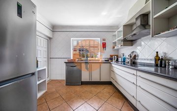 Property slide 23