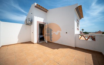 Property slide 40