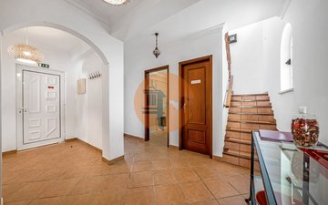 Property slide 41