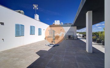 Property slide 39