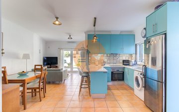 Property slide 6