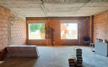 Property slide 16