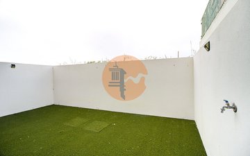 Property slide 21