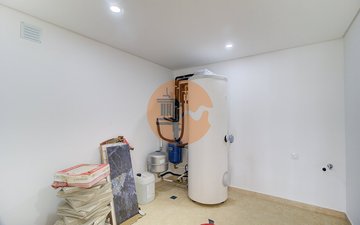 Property slide 25