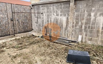 Property slide 21